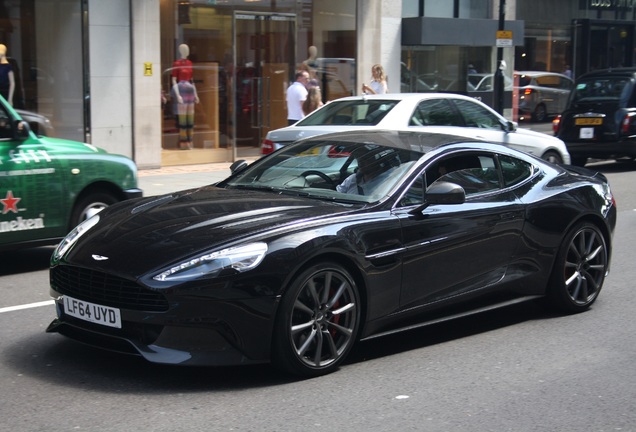 Aston Martin Vanquish 2013