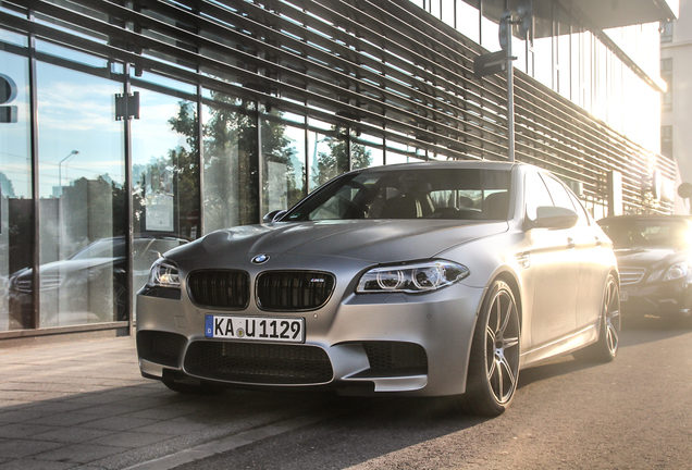 BMW M5 F10 30 Jahre Edition