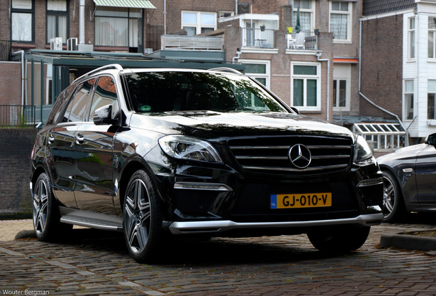 Mercedes-Benz ML 63 AMG W166