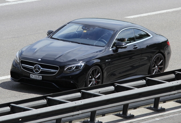 Mercedes-Benz S 63 AMG Coupé C217