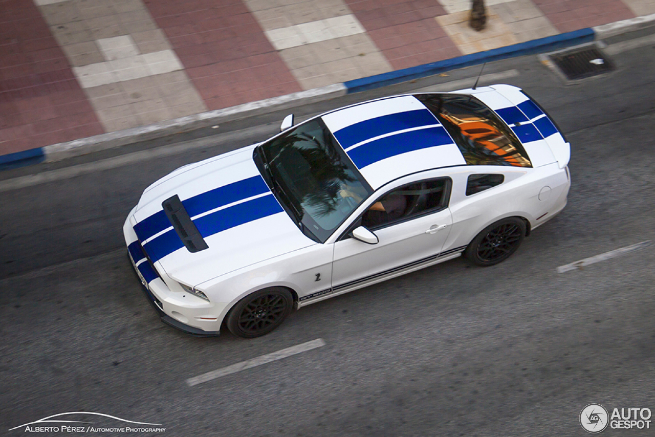 Ford Mustang Shelby GT500 2011