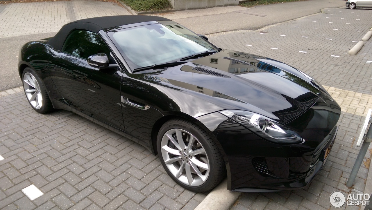 Jaguar F-TYPE S Convertible