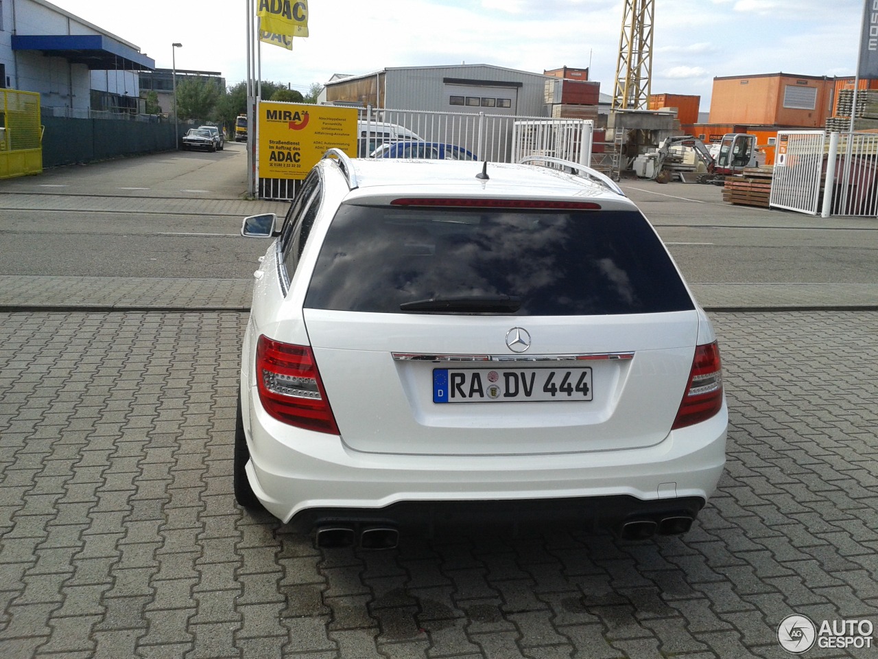 Mercedes-Benz C 63 AMG Estate 2012