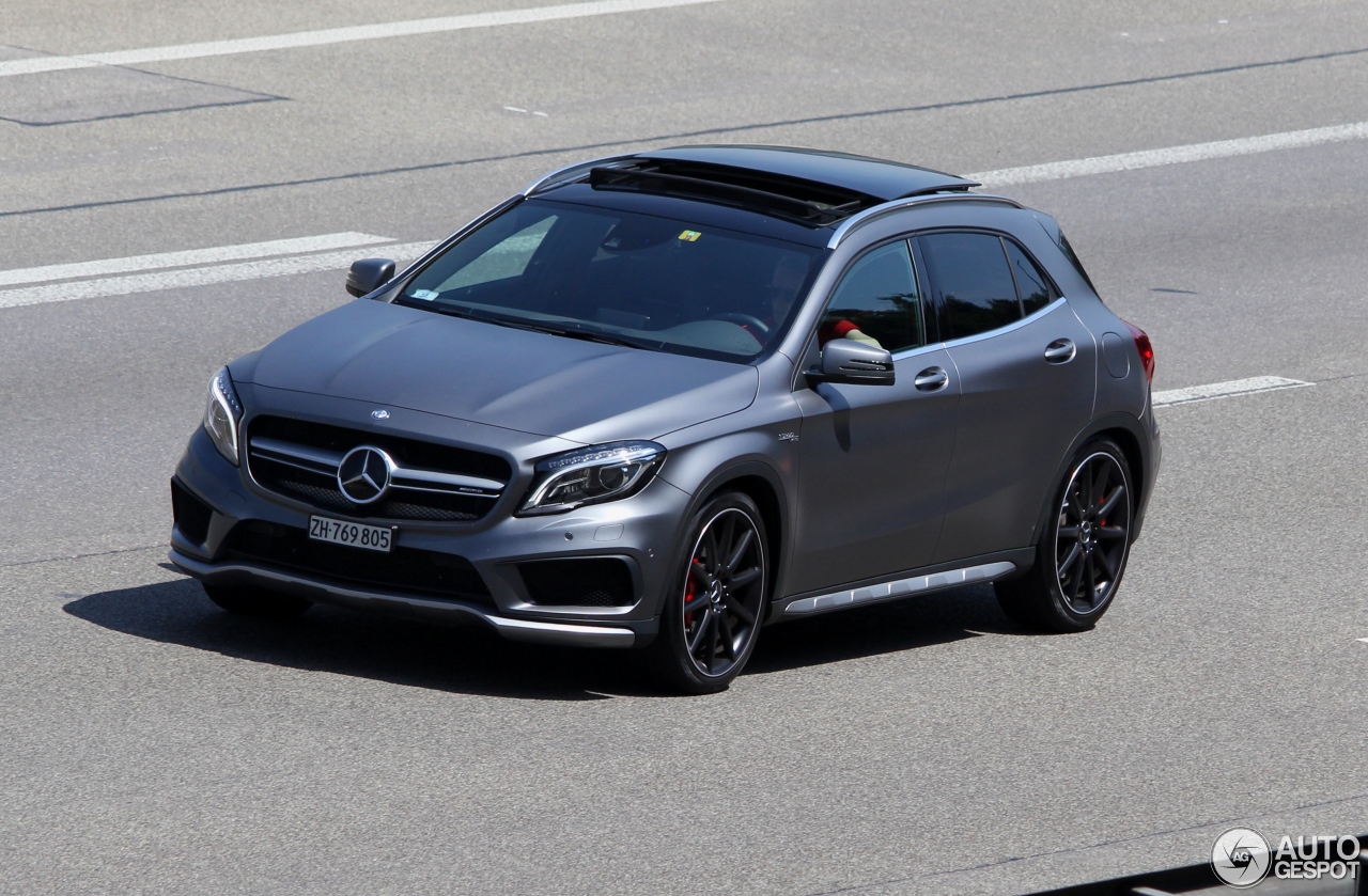 Mercedes-Benz GLA 45 AMG X156