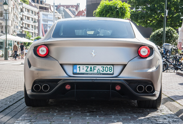 Ferrari FF