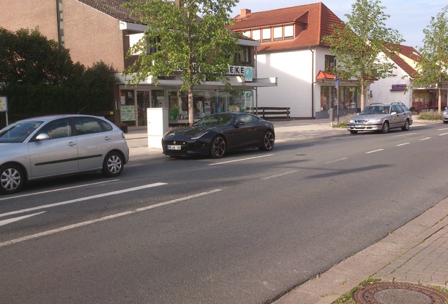 Jaguar F-TYPE S Coupé