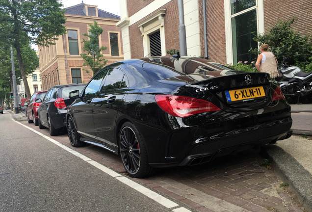 Mercedes-Benz CLA 45 AMG C117