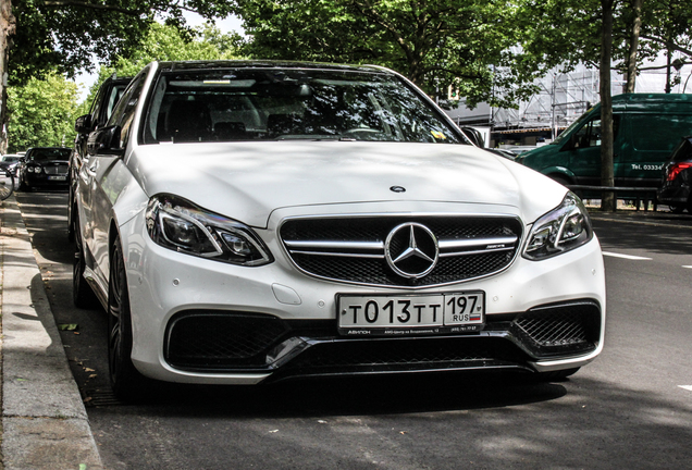 Mercedes-Benz E 63 AMG S W212