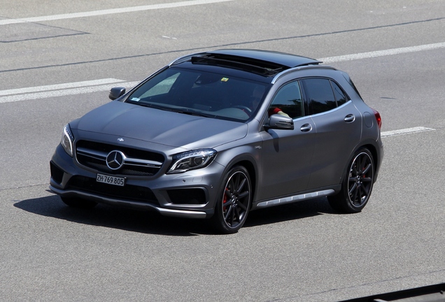 Mercedes-Benz GLA 45 AMG X156