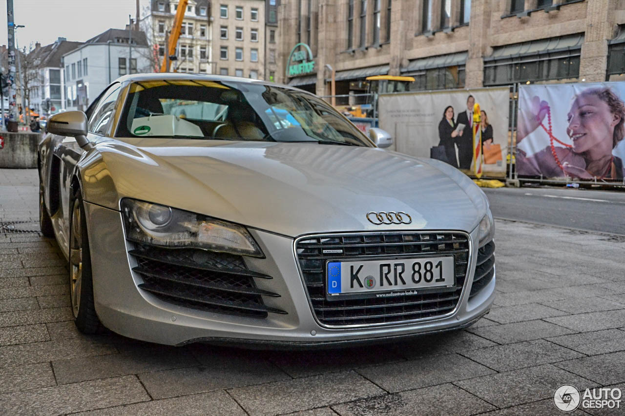 Audi R8