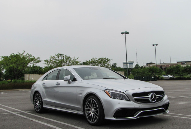 Mercedes-Benz CLS 63 AMG C218 2015