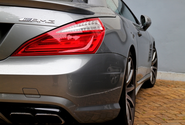 Mercedes-Benz SL 63 AMG R231