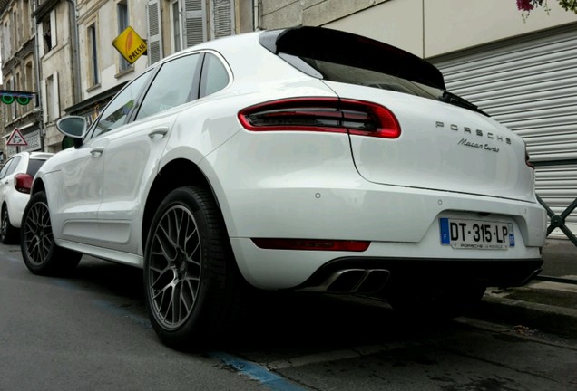 Porsche 95B Macan Turbo