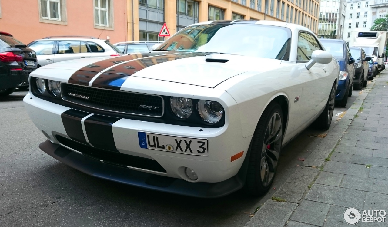 Dodge Challenger SRT-8 Hurst Competition Plus