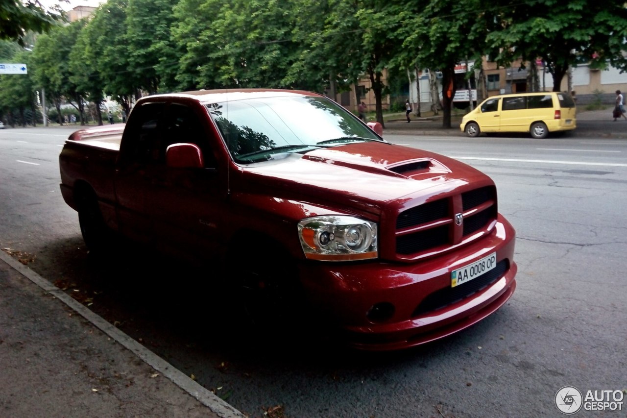 Dodge RAM SRT-10 Quad-Cab