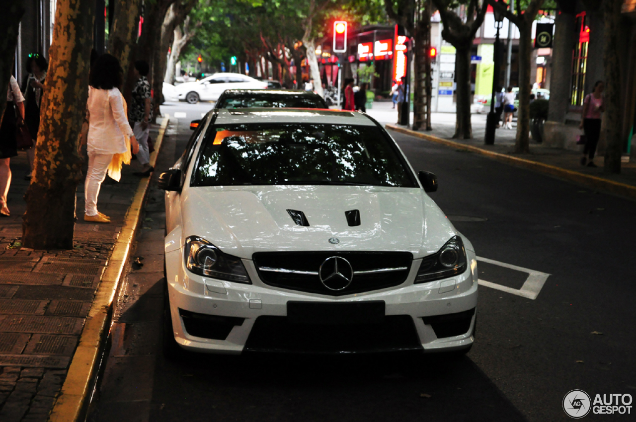 Mercedes-Benz C 63 AMG Edition 507