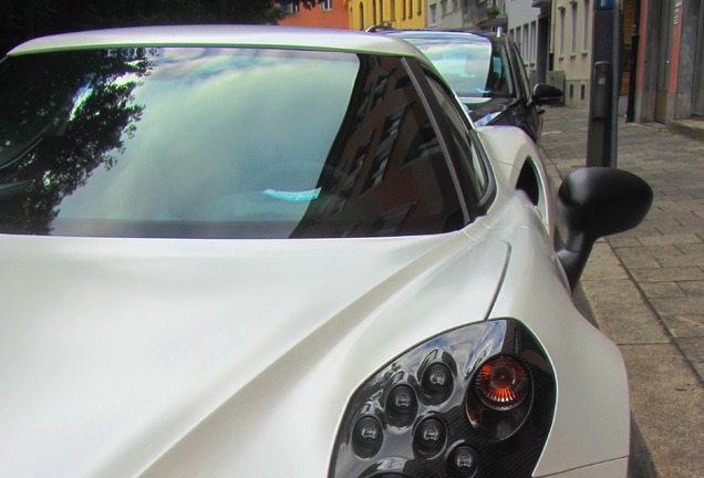 Alfa Romeo 4C Coupé