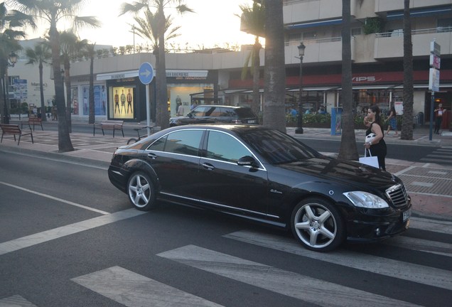 Mercedes-Benz S 63 AMG W221