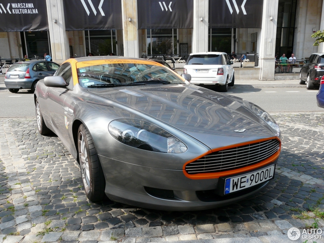 Aston Martin DB9