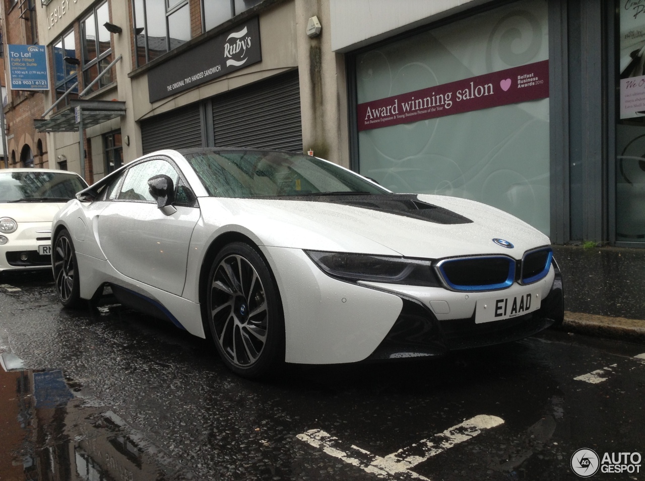 BMW i8