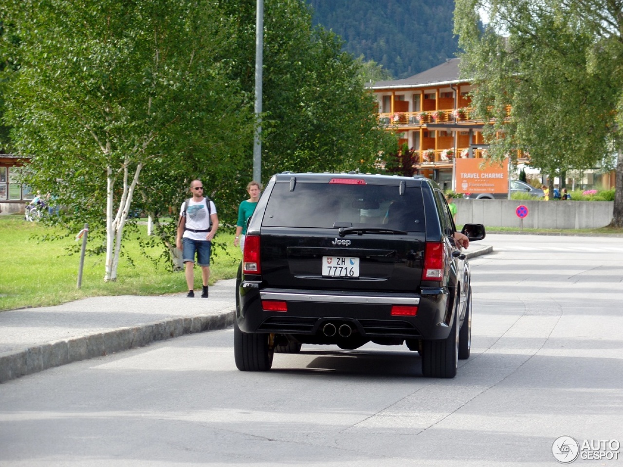 Jeep Grand Cherokee SRT-8 2005