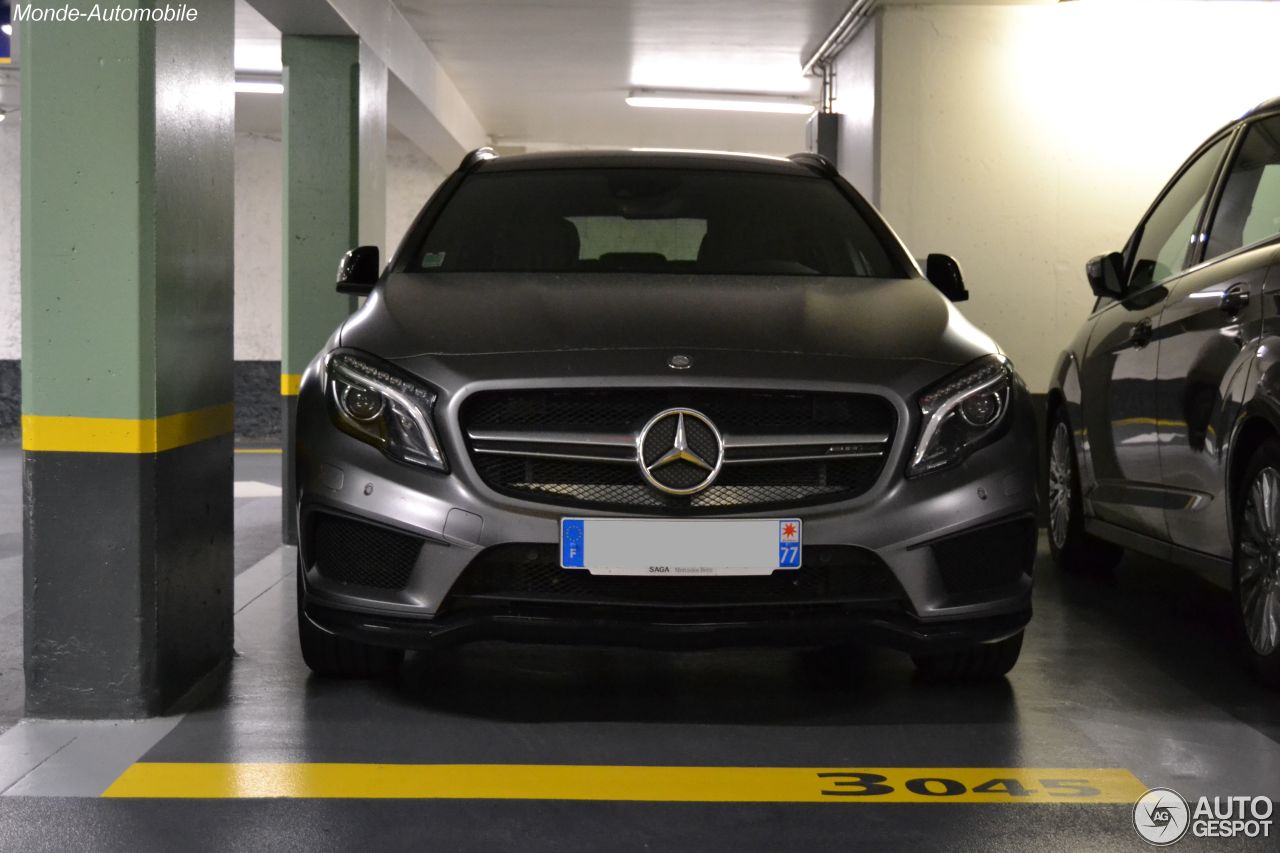 Mercedes-Benz GLA 45 AMG X156