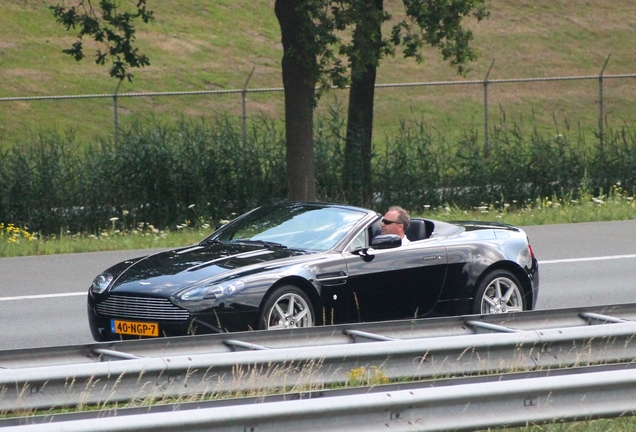 Aston Martin V8 Vantage Roadster