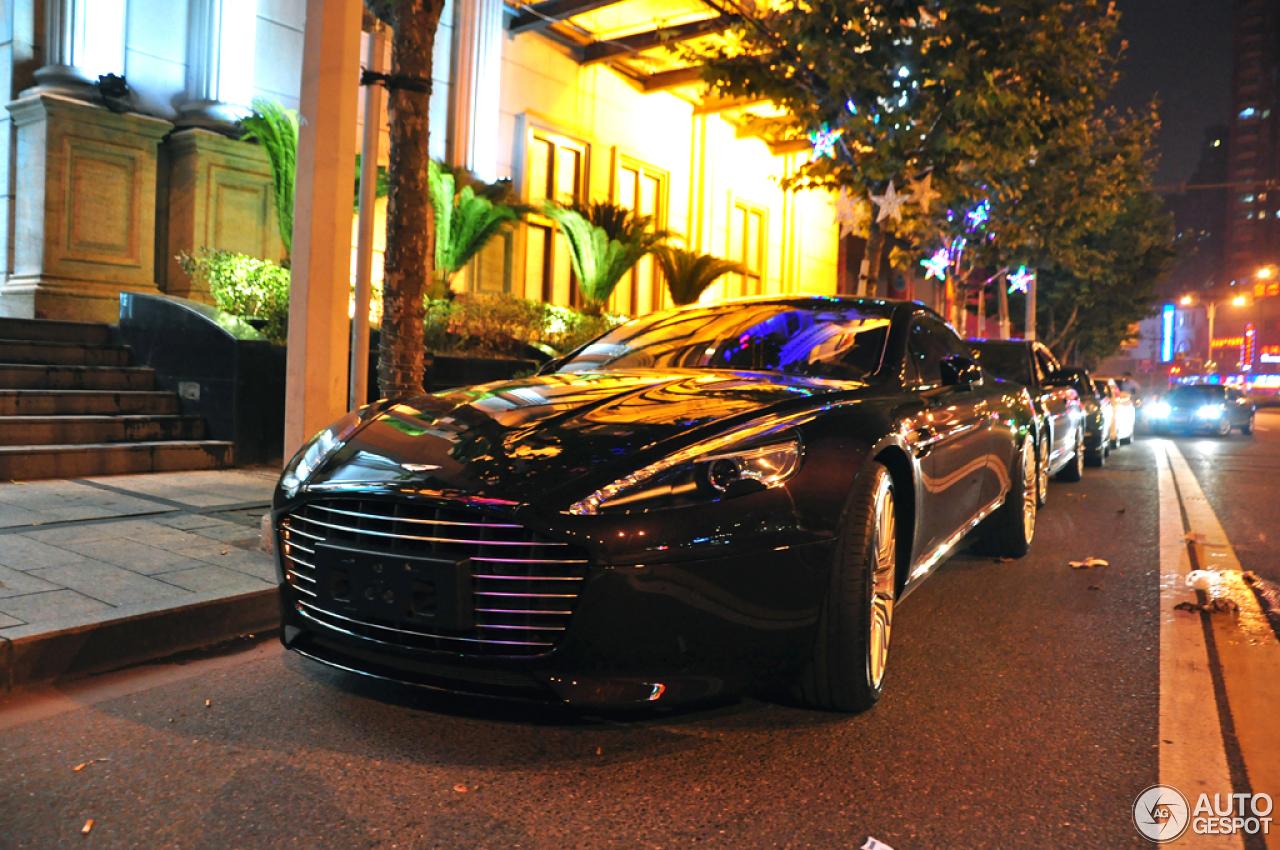 Aston Martin Rapide S