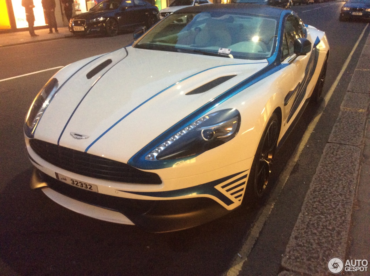 Aston Martin Vanquish 2013