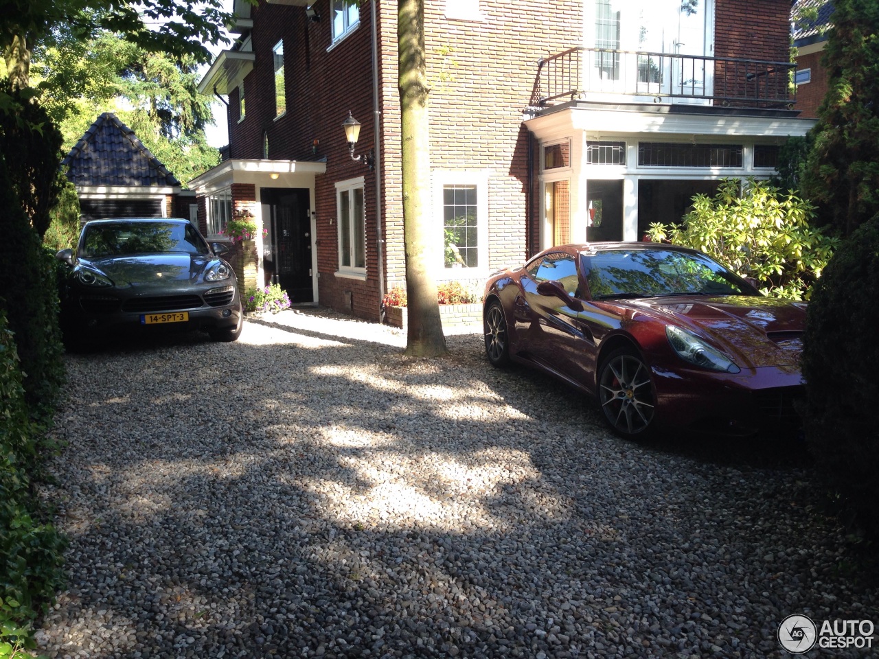 Ferrari California