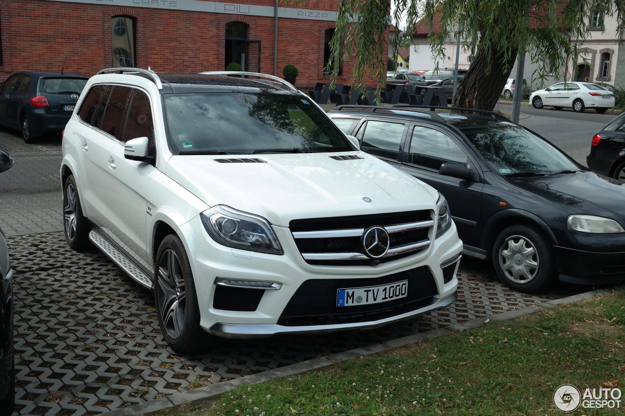 Mercedes-Benz GL 63 AMG X166