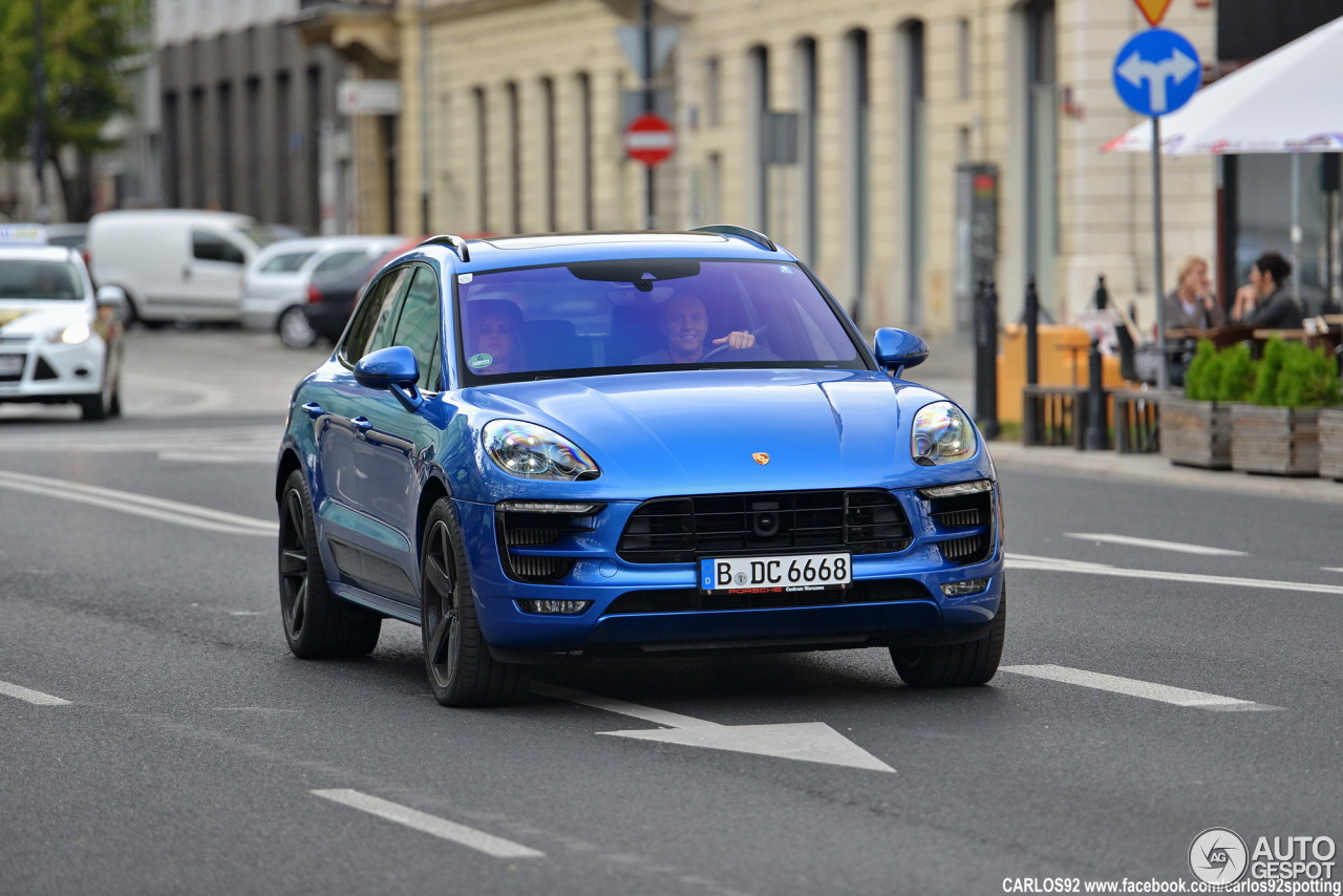 Porsche 95B Macan Turbo