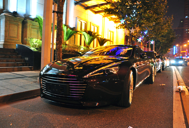 Aston Martin Rapide S