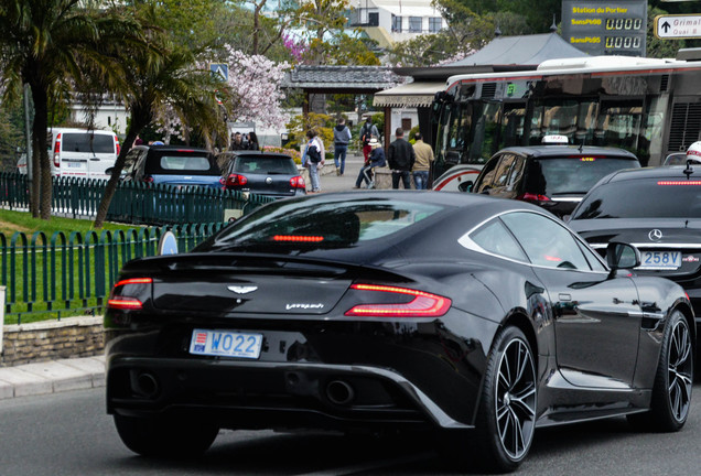 Aston Martin Vanquish 2013