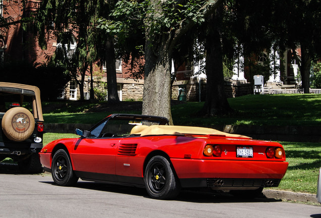 Ferrari Mondial T Cabriolet