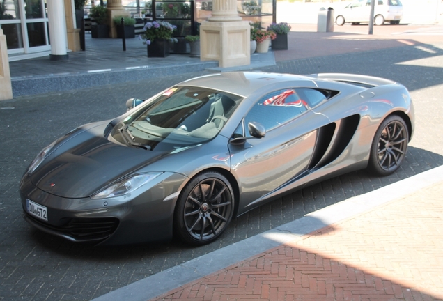 McLaren 12C