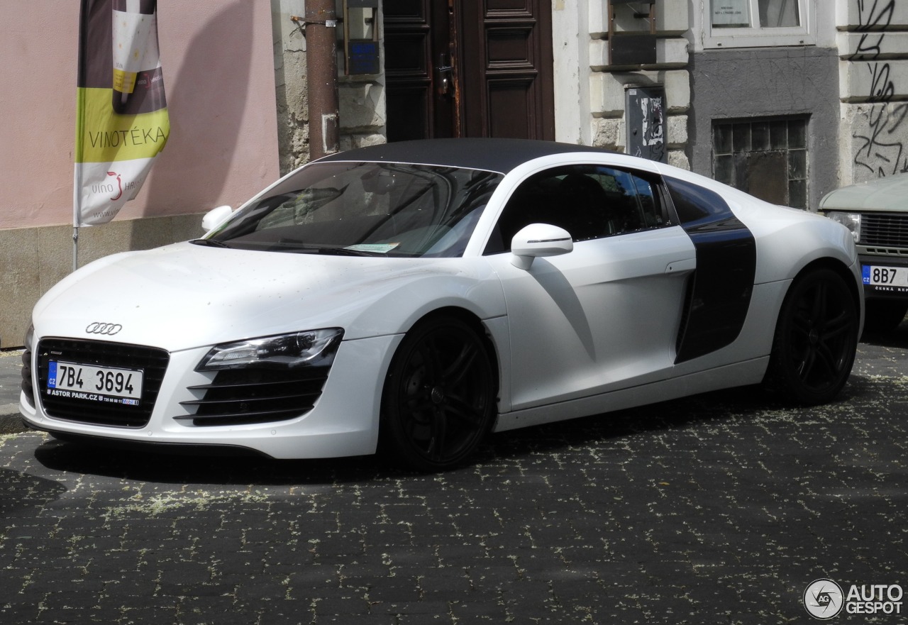 Audi R8