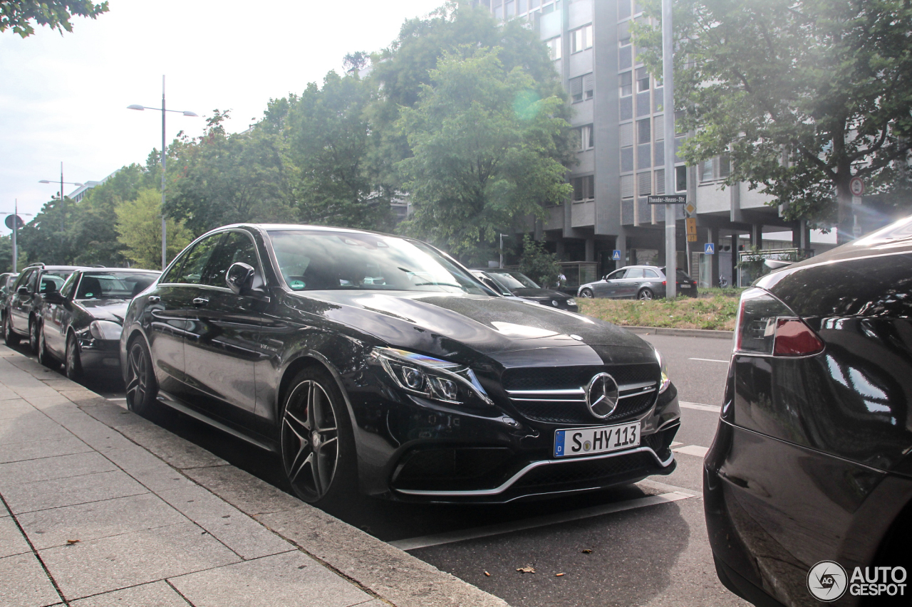 Mercedes-AMG C 63 S W205