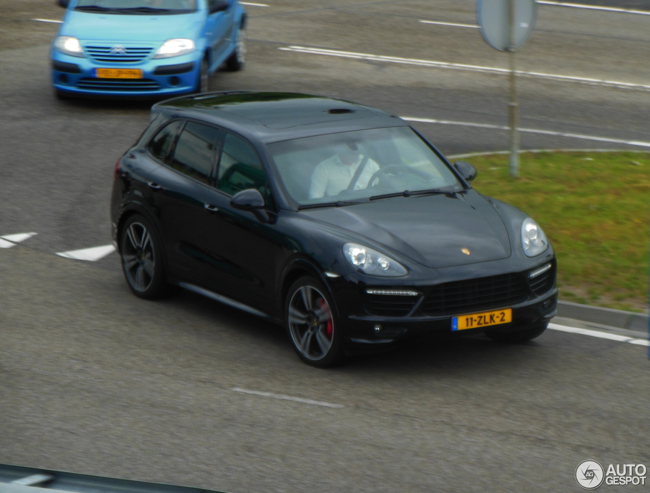 Porsche 958 Cayenne GTS