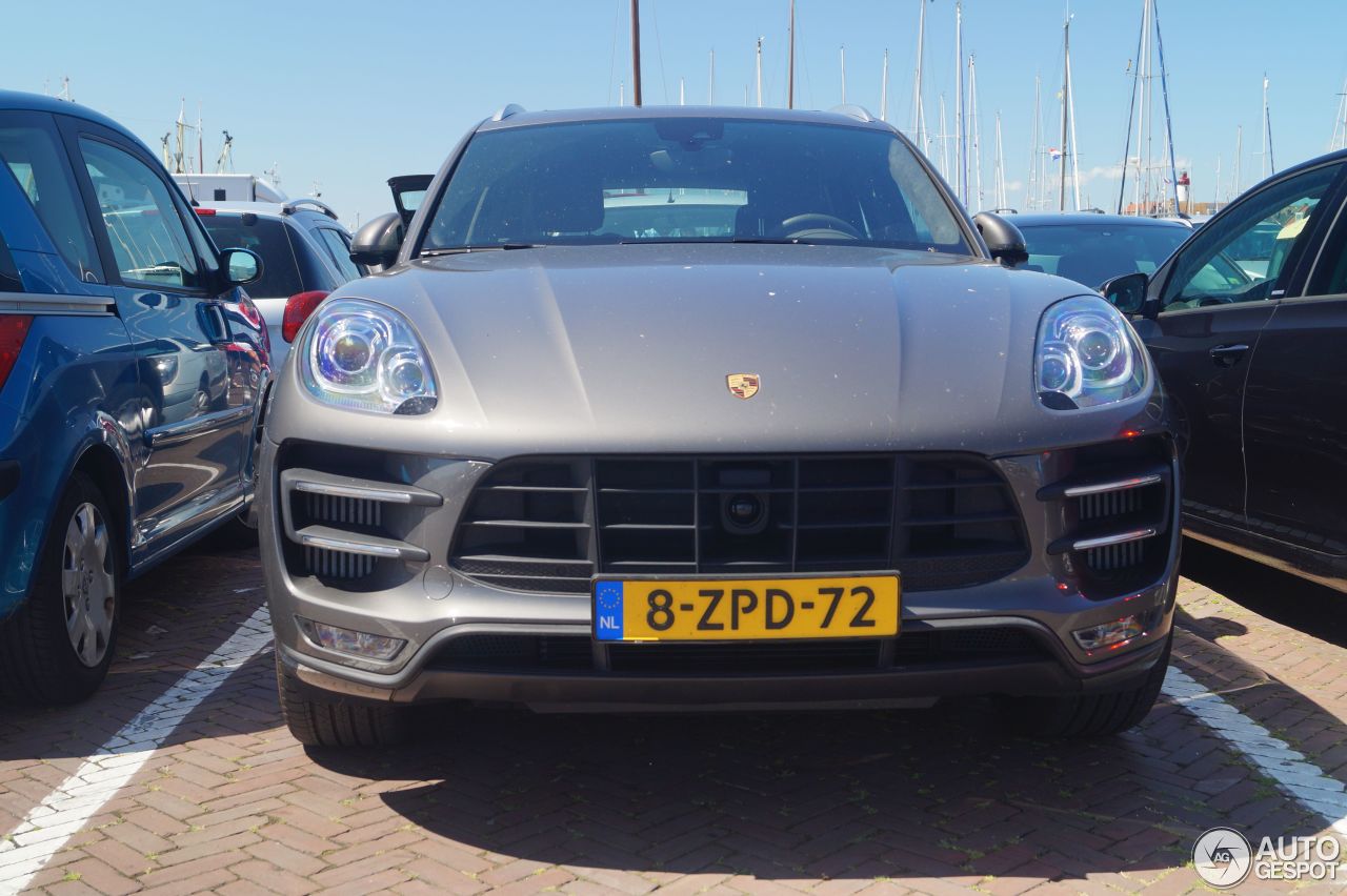 Porsche 95B Macan Turbo