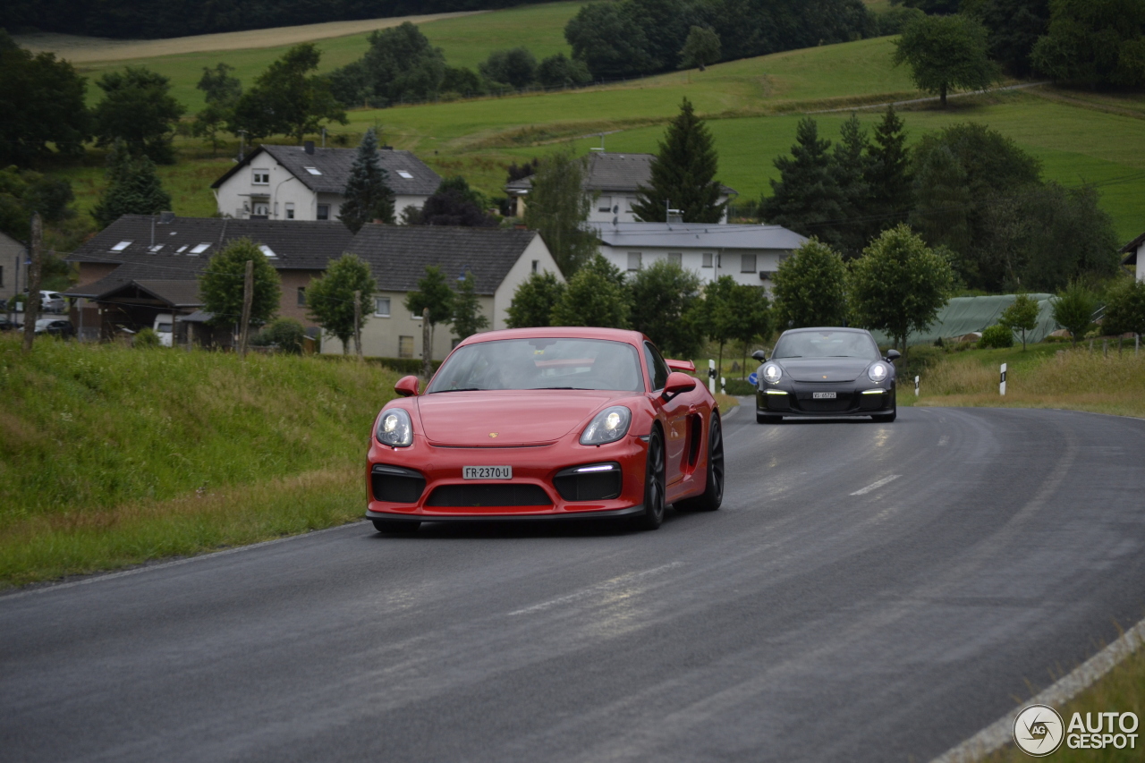 Porsche 981 Cayman GT4