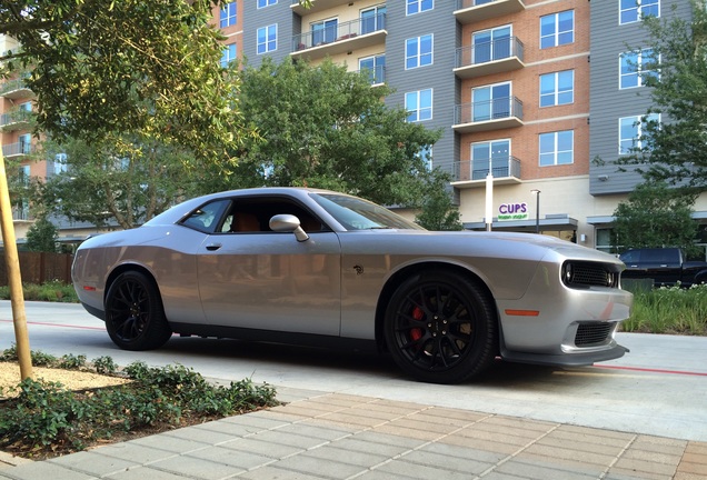 Dodge Challenger SRT Hellcat