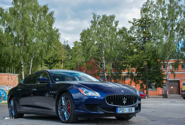 Maserati Quattroporte GTS 2013