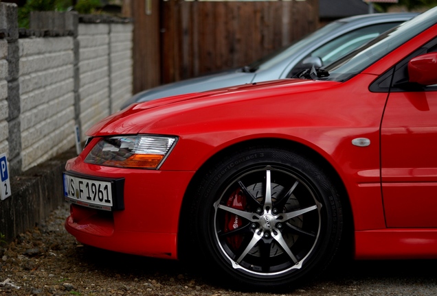 Mitsubishi Lancer Evolution IX