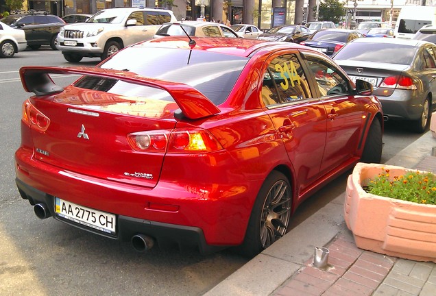 Mitsubishi Lancer Evolution X