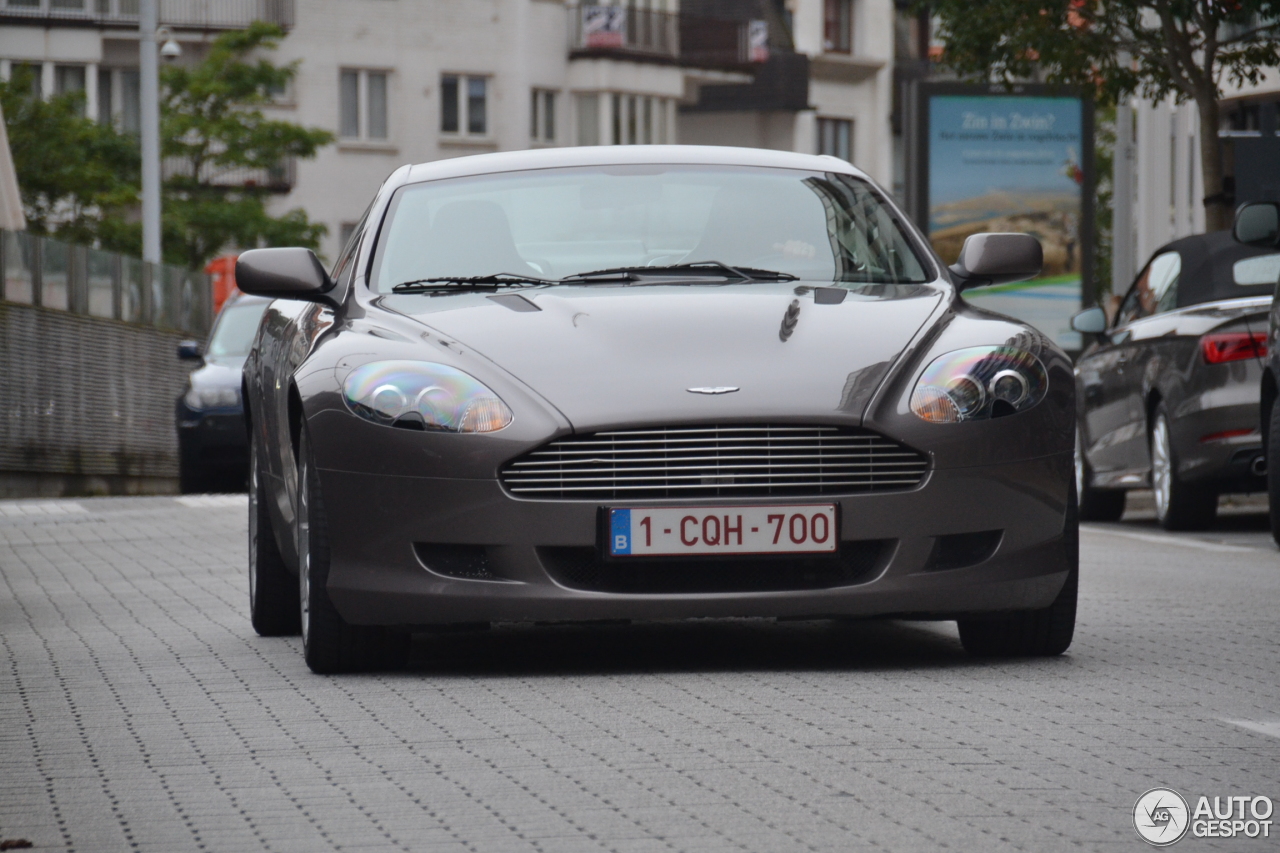 Aston Martin DB9