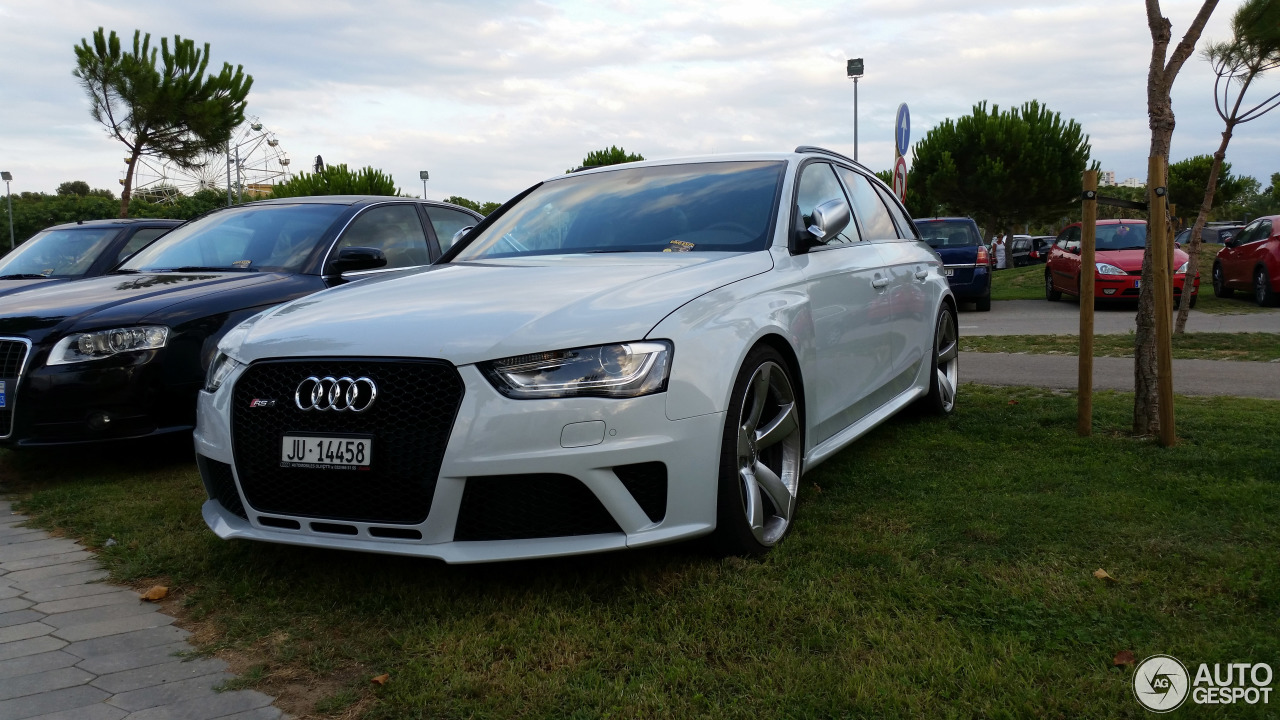 Audi RS4 Avant B8