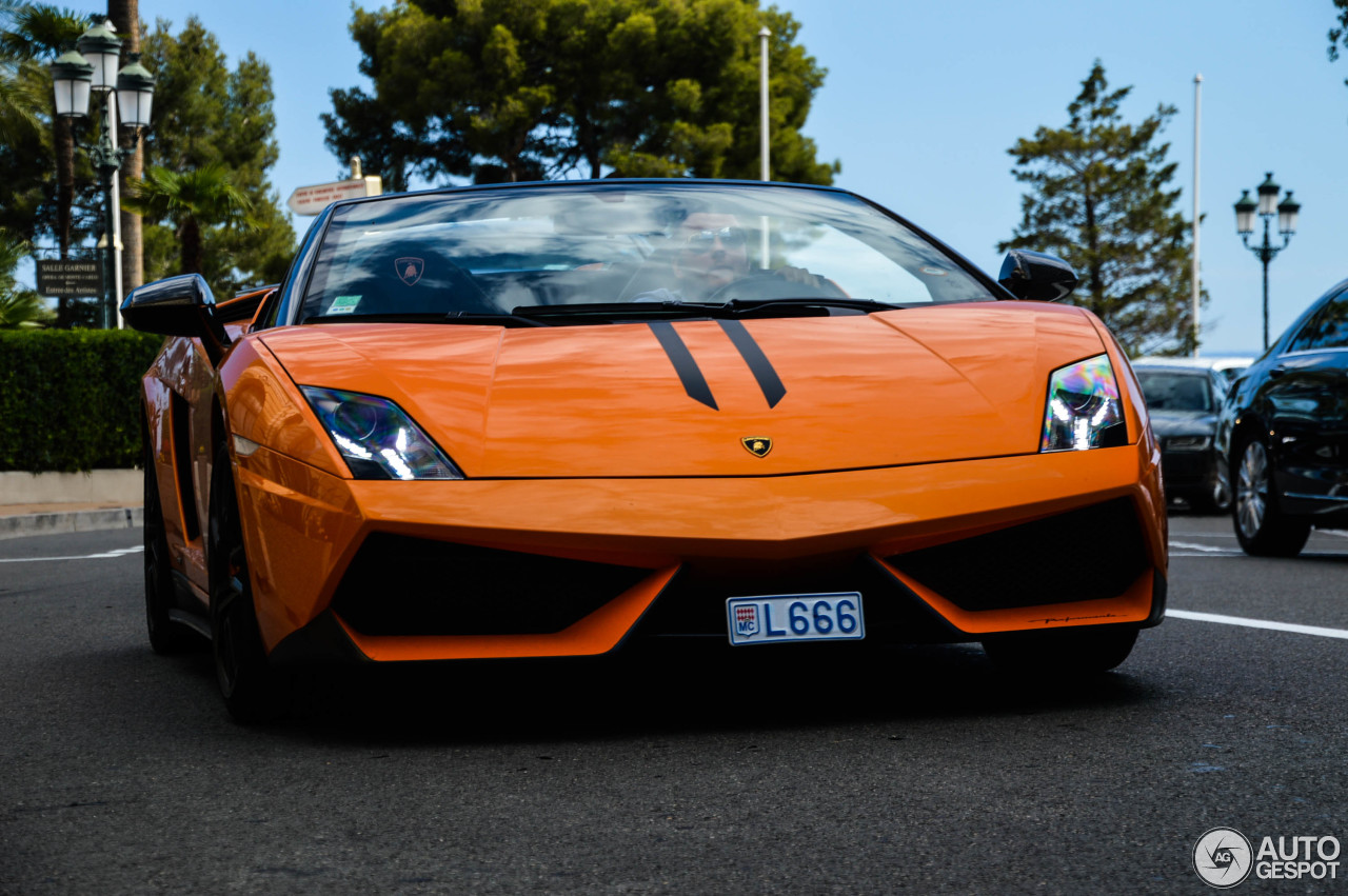 Lamborghini Gallardo LP570-4 Spyder Performante