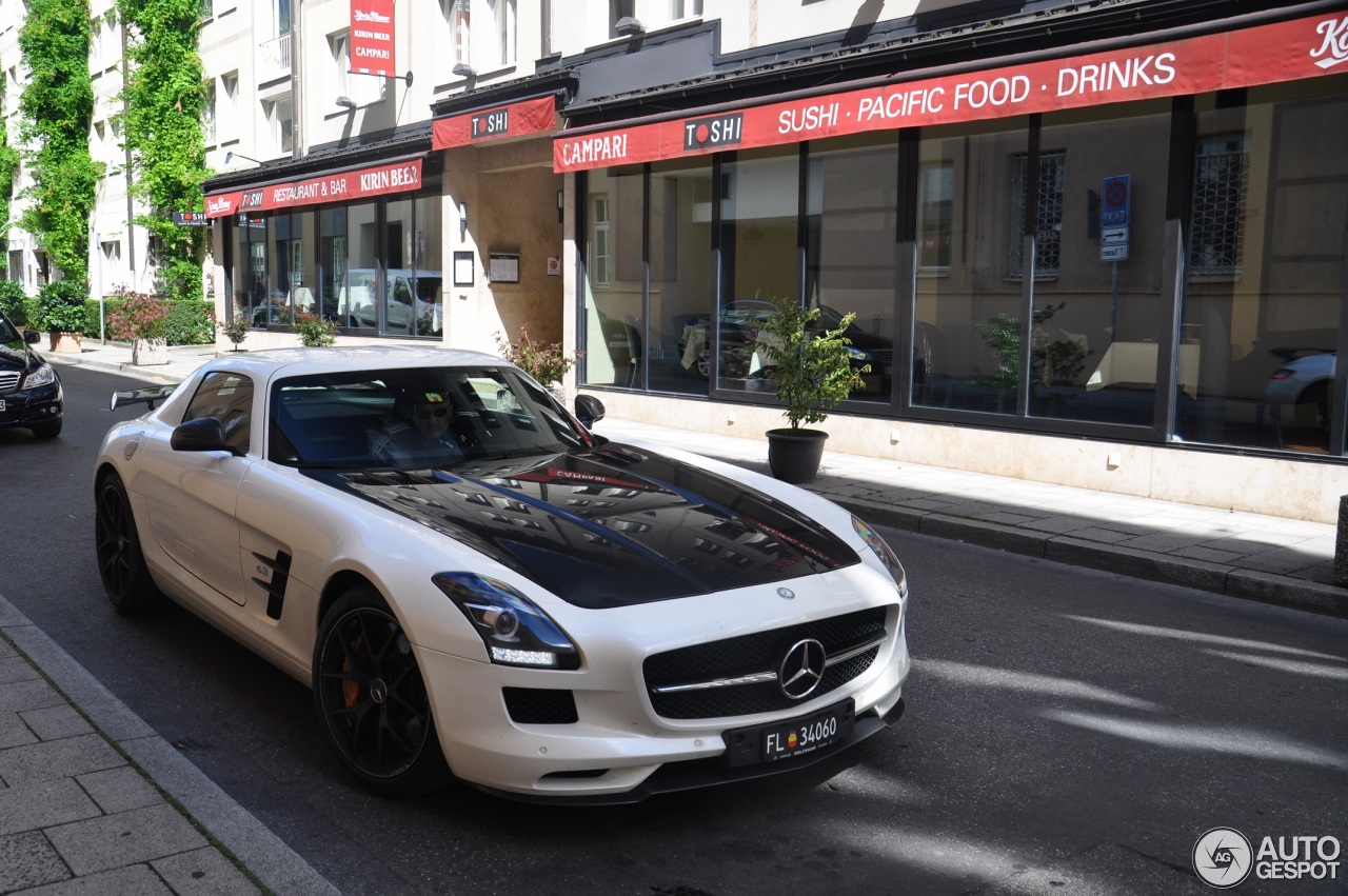 Mercedes-Benz SLS AMG GT Final Edition