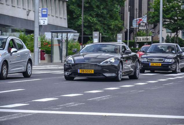 Aston Martin DB9 2013